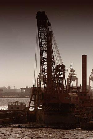 レーザーカッターの利用検討を行うなら