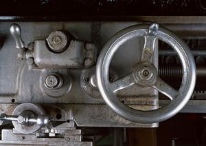 働く人の安全を守る軽い防煙垂壁