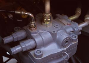 デザイン、魅せる加工や加飾のカタニ産業